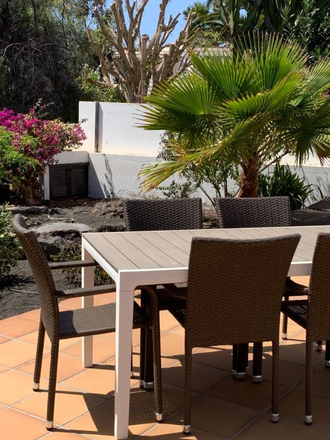Lovely Villa Nico Playa Blanca, Hot Tub, Communal Pool Exterior photo